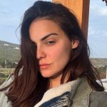 Βρισηίδα Ανδριώτου: Η εντυπωσιακή φωτογραφία με λευκό μαγιό και το σχόλιο – «φωτιά» του Σπύρου Μαρτίκα