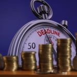 Ληξιπρόθεσμα χρέη: Ποιους στοχεύει η εφορία για να εισπράξει παλαιές οφειλές
