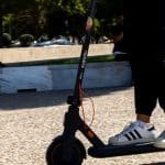 Θεσσαλονίκη: 13χρονος με πατίνι παρέσυρε 11χρονη και την εγκατέλειψε