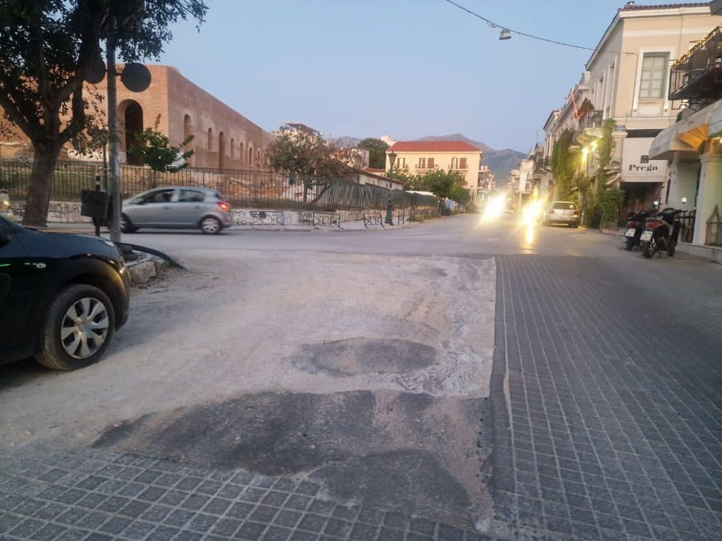 ΠΑΤΡΑ - ΑΥΤΟΨΙΑ: Ανω - κάτω... η ΑΝΩ ΠΟΛΗ! Δείτε φωτογραφίες