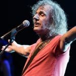 Βασίλης Παπακωνσταντίνου - Ο "αιώνιος έφηβος" θα δονήσει και φέτος την Πάτρα