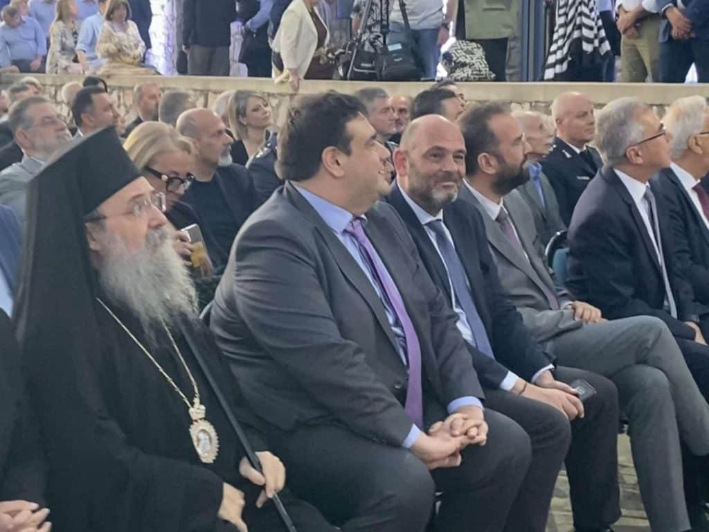 ΦΩΤΟ - ΒΙΝΤΕΟ: ΕΓΚΑΙΝΙΑΣΤΗΚΕ ΤΟ ΝΕΟ ΔΗΜΑΡΧΕΙΟ ΕΡΥΜΑΝΘΟΥ: Χρηµατοδότηση 1,5 εκατ. ευρώ για έργα οδοποιίας ανακοίνωσε ο υπουργός Εσωτερικών