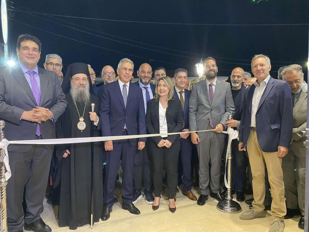 ΦΩΤΟ - ΒΙΝΤΕΟ: ΕΓΚΑΙΝΙΑΣΤΗΚΕ ΤΟ ΝΕΟ ΔΗΜΑΡΧΕΙΟ ΕΡΥΜΑΝΘΟΥ: Χρηµατοδότηση 1,5 εκατ. ευρώ για έργα οδοποιίας ανακοίνωσε ο υπουργός Εσωτερικών