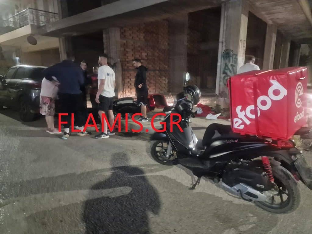 ΠΑΤΡΑ - ΤΩΡΑ: Τροχαίο στην Ηλείας! Smart εκτίναξε ντελιβερά πάνω σε πεζοδρόμιο - ΦΩΤΟ