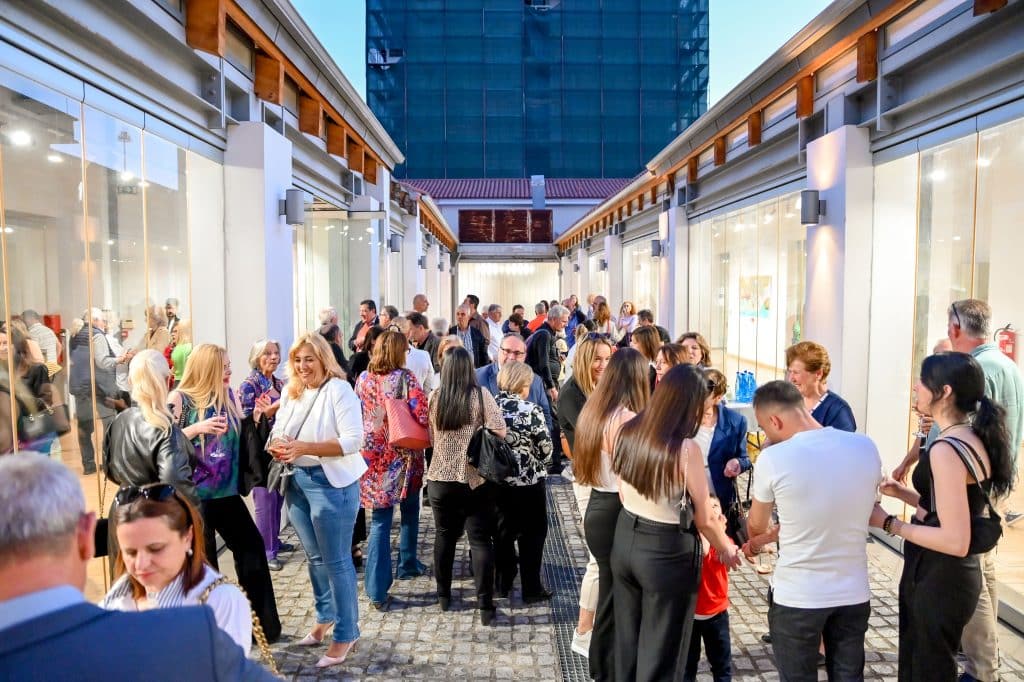 ΠΑΤΡΑ: Το αδιαχώρητο για το βιβλίο της Αγγελικής Ορδίτη ΠΑΤΡΑ: Το αδιαχώρητο για το βιβλίο της Αγγελικής Ορδίτη