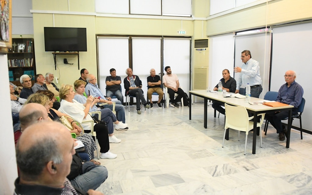 ΔΕΙΤΕ ΦΩΤΟ: Τι είπε ο Κώστας Πελετίδης στους κατοίκους της Αγυιάς
