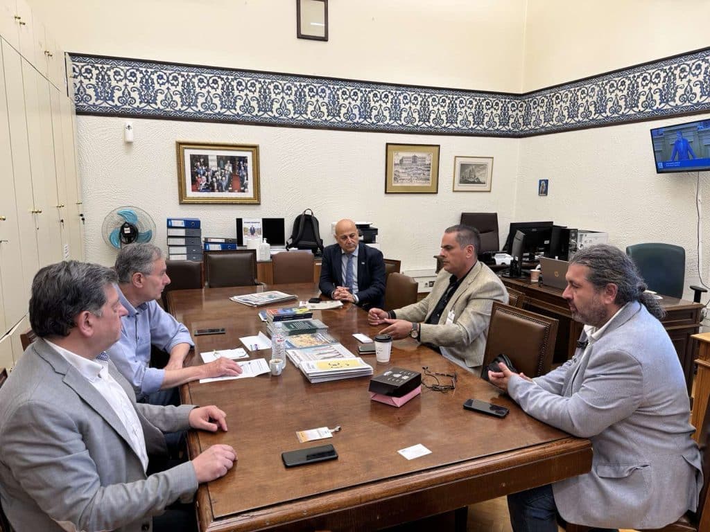 Συνάντηση Δημητρίου Γ. Παλούμπη με θεσμικούς εκπροσώπους του εμπορίου και της αγροτικής παραγωγής – Παρών και ο Πρόεδρος της Ελληνικής Λύσης, Κυριάκος Βελόπουλος