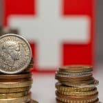 Ελβετικό φράγκο: Ποιες λύσεις εξετάζονται για τους δανειολήπτες