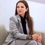Η Εριέττα Κούρκουλου αποκάλυψε ότι οι πρώην της είχαν πρόβλημα με την οικονομική της επιφάνεια
