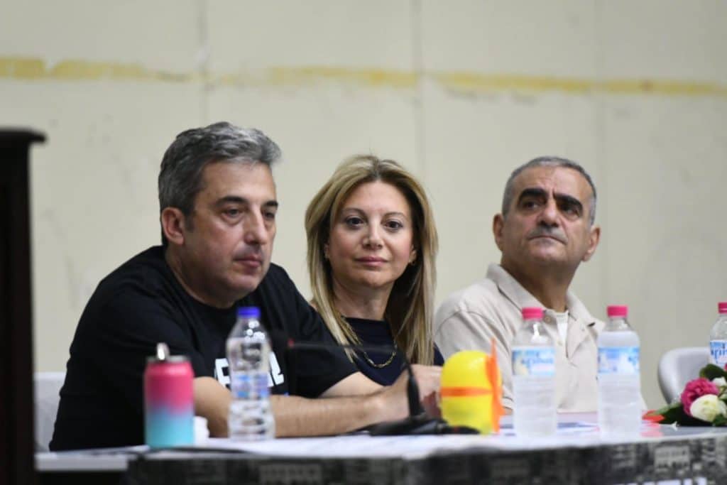 ΠΑΤΡΑ: Μεγαλειώδης εκδήλωση για τα Τέμπη παρουσία Καρυστιανού - ΔΕΙΤΕ ΦΩΤΟ ΚΑΙ ΒΙΝΤΕΟ ΠΑΤΡΑ: Μεγαλειώδης εκδήλωση για τα Τέμπη παρουσία Καρυστιανού - ΔΕΙΤΕ ΦΩΤΟ ΚΑΙ ΒΙΝΤΕΟ