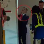 Το χαστούκι της Μπριζίτ στον Εμανουέλ Μακρόν ενώ τους «τραβούσαν» οι κάμερες – Τι απάντησε το Ελιζέ