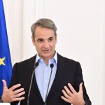 Ασκήσεις ηρεμίας από το Μαξίμου – Συναντήσεις και περιοδείες στο πρόγραμμα Μητσοτάκη