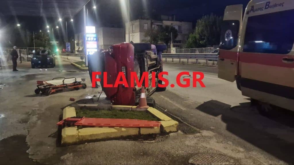 ΠΑΤΡΑ - ΘΡΙΛΕΡ ΣΤΗΝ ΑΚΤΗ ΔΥΜΑΙΩΝ ΣΕ ΤΡΟΧΑΙΟ: Παρέμενε εγκλωβισμένος μισή ώρα κάτω από το ΙΧ του! ΦΩΤΟ - ΚΑΡΕ ΚΑΡΕ ΤΟ ΑΤΥΧΗΜΑ