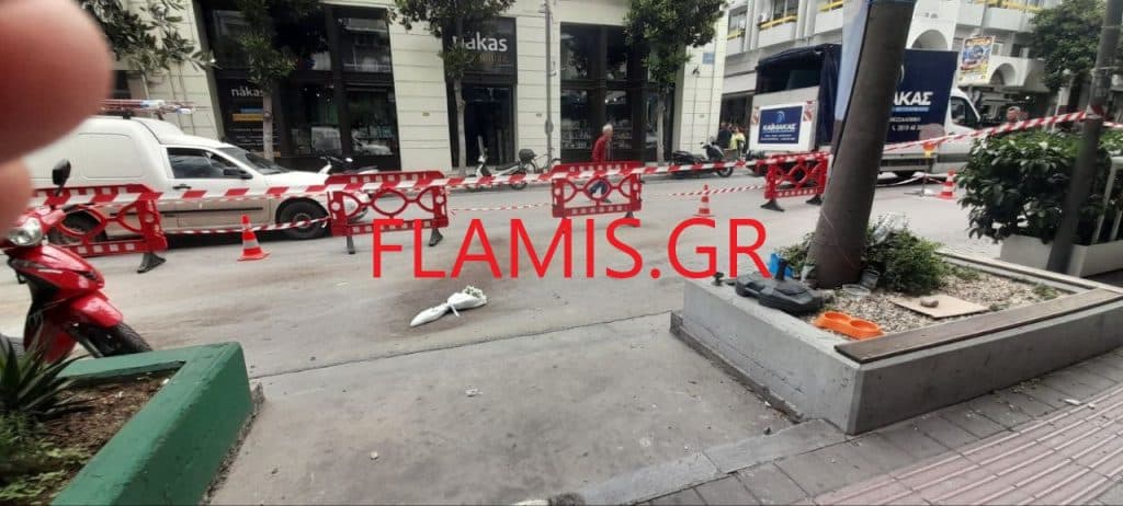 ΣΥΓΚΛΟΝΙΖΕΙ Η ΑΔΕΛΦΗ ΤΟΥ ΜΙΛΤΟΥ: Λουλούδια στο σημείο της τραγωδίας στη Γούναρη - ΦΩΤΟ
