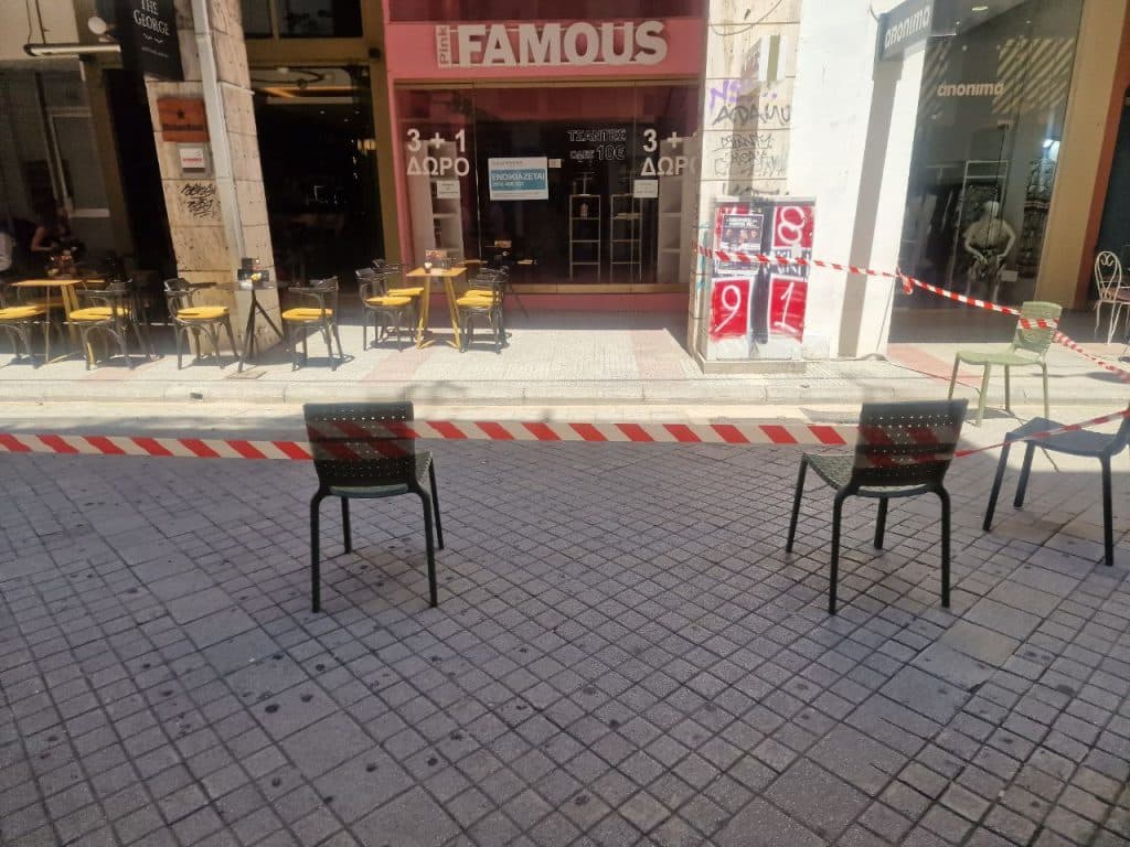 ΕΡΓΑ ΣΕ ΕΠΙΚΙΝΔΥΝΑ ΚΤΙΡΙΑ ΤΗΣ ΠΑΤΡΑΣ: Κάποιοι αποκαθιστούν προσόψεις αλλά οι περισσότεροι… τα έχουν εγκαταλείψει! ΦΩΤΟ