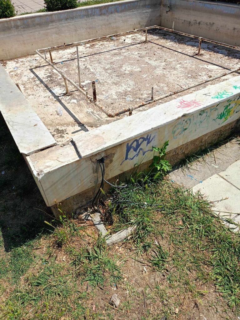 ΠΑΤΡΑ - ΦΩΤΟ: Ο Πέτρος Ψωμάς φωτογράφισε ΣΗΜΕΡΑ διάφορα σιντριβάνια της Πάτρας - ΔΕΙΤΕ ΠΩΣ ΕΙΝΑΙ