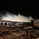 Στα «κάγκελα» τα κόμματα της αντιπολίτευσης για την στάση της κυβέρνησης μετά το πόρισμα Καρώνη για τα Τέμπη