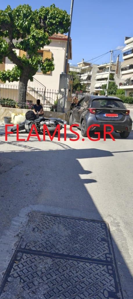ΠΑΤΡΑ: Τροχαίο στην Εγλυκάδα - Στο έδαφος οδηγός δικύκλου - ΦΩΤΟ