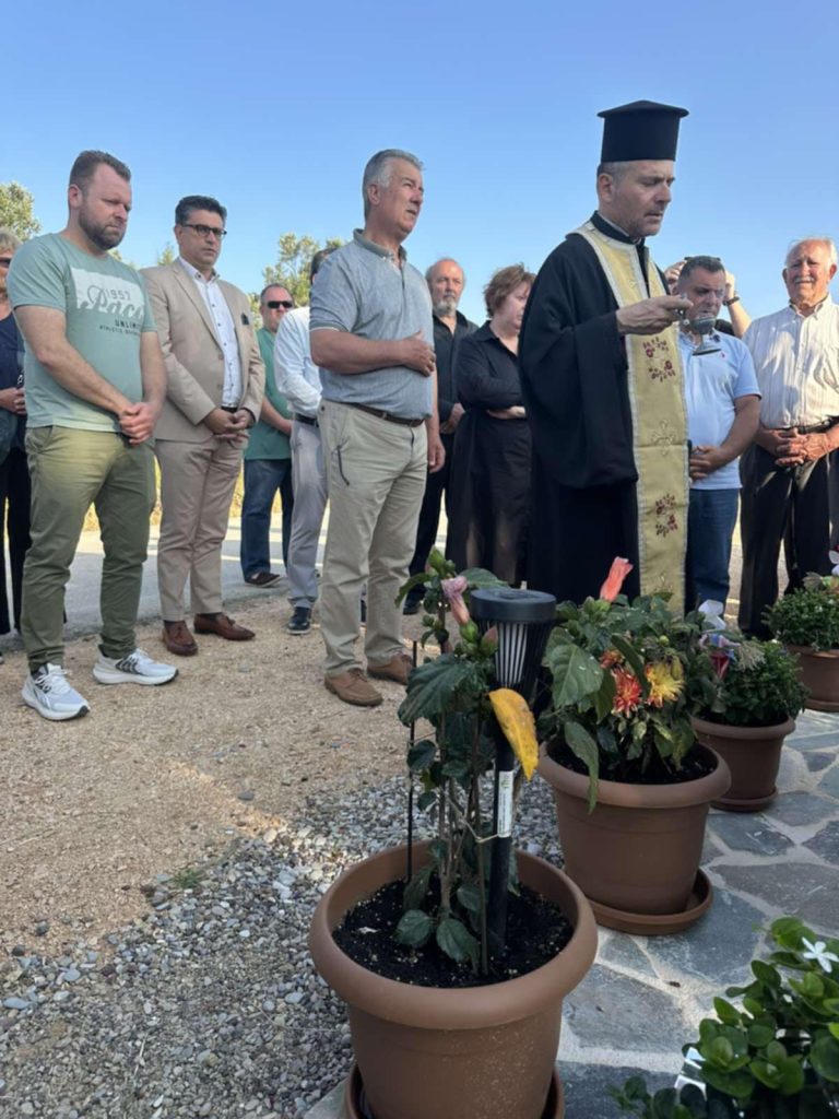 ΔΥΤΙΚΗ ΕΛΛΑΔΑ - ΣΥΓΚΙΝΗΣΗ: Ο δρόμος πήρε το όνομα του αδικοχαμένου 28χρονου Κωνσταντίνου Χαραλαμπόπουλου - ΦΩΤΟ ΚΑΙ ΒΙΝΤΕΟ