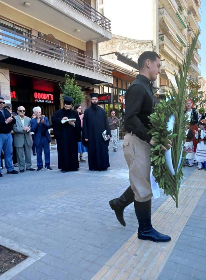 ΔΕΙΤΕ ΠΟΛΛΕΣ ΦΩΤΟ: Οι Κρητικοί της Πάτρας γιόρτασαν τη μάχη της Κρήτης