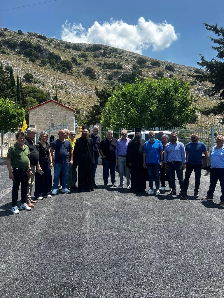 ΘΕΟΔΩΡΟΣ ΜΠΑΡΗΣ: Τα έργα για τη Μονή Νοτενών - ΦΩΤΟ ΘΕΟΔΩΡΟΣ ΜΠΑΡΗΣ: Τα έργα για τη Μονή Νοτενών - ΦΩΤΟ