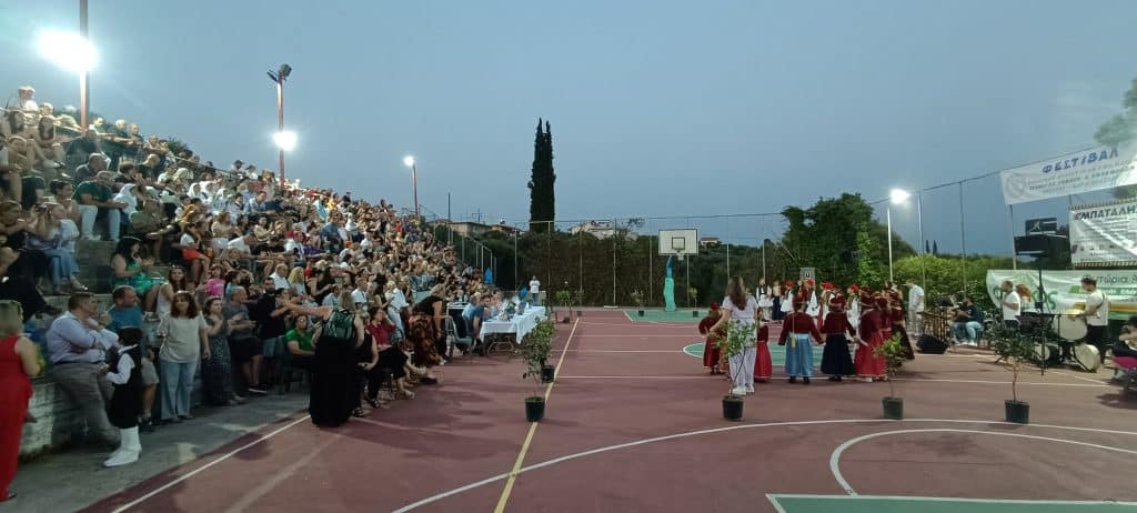 ΔΥΤΙΚΗ ΑΧΑΪΑ: Με επιτυχία το Φεστιβάλ Παιδικών Χορευτικών Τμημάτων - ΦΩΤΟ