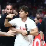 Γιαννακόπουλος: Εγώ τιμωρήθηκα για ένα κ@@@δάχτυλο, είμαι περίεργος να δω αν τιμωρηθεί ο Φουρνιέ για τον 4ο τελικό