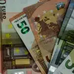 Χρέη στην εφορία: Πάνω από 110 δισ. ευρώ τα ληξιπρόθεσμα – Μόνο οι μικροί πληρώνουν