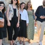 ΠΑΤΡΑ: Τα μέλη της Ευρωπαϊκής Επιτροπής ξεναγήθηκαν από τον Νεκτάριο Φαρμάκη στην Άνω Πόλη – ΦΩΤΟ