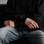 Άγρια επίθεση στη Θεσσαλονίκη: Τον μαχαίρωσαν, τον ξυλοκόπησαν και έβαλαν σκύλο να τον δαγκώσει