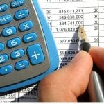 Κρατικός Προϋπολογισμός: Πρωτογενές πλεόνασμα 5,35 δισ. ευρώ το α΄ πεντάμηνο του 2025 – Τα στοιχεία για τα φορολογικά έσοδα