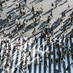 Δημογραφικό: Χάνουμε κάθε χρόνο σε πληθυσμό μια πόλη σαν την Καβάλα