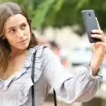 Πως θα αναγνωρίσετε ένα ναρκισσιστή πριν μιλήσει – Η συνήθεια που «φωνάζει»
