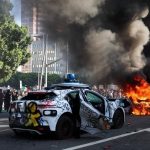 Ταραχές στο Λος Άντζελες: Η Εθνοφρουρά θα αποκαταστήσει την τάξη λέει ο Τραμπ – Αγωγή καταθέτει ο κυβερνήτης