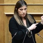 Με το… βλέμμα στην Αχαΐα η Κωνσταντοπούλου