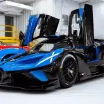 Χορός εκατομμυρίων για την πρώτη Bugatti Bolide παραγωγής