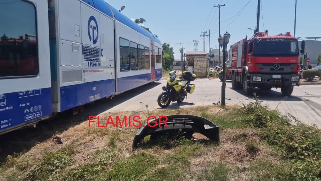 ΠΑΤΡΑ ΤΩΡΑ - Τρένο συγκρούστηκε με ΙΧ στην διασταύρωση της Ανθείας - Πως έγινε το "Θαύμα" - ΦΩΤΟ και ΒΙΝΤΕΟ