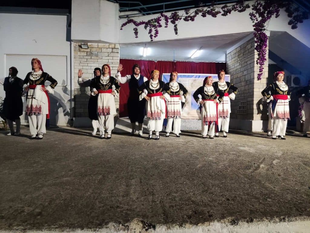 ΣΒΟΛΗΣ: Ξεχωριστή  βραδιά στην Κοινότητα Αραχωβιτίκων