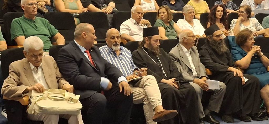 ΧΑΡΑΛΑΜΠΟΣ ΜΠΟΝΑΝΟΣ: Κοντά στους Κυπρίους της Αχαϊας - ΦΩΤΟ