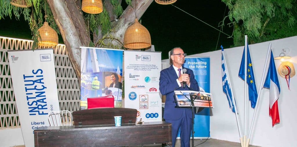 ΔΕΙΤΕ ΠΟΛΛΕΣ ΦΩΤΟ ΚΑΙ ΒΙΝΤΕΟ: Το Γαλλικό Ινστιτούτο στην Πάτρα γιόρτασε την 14η Ιουλίου!
