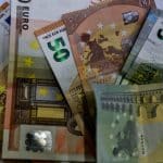 Επίδομα 1.000 ευρώ από τον ΟΠΕΚΑ – Ποιοι το δικαιούνται