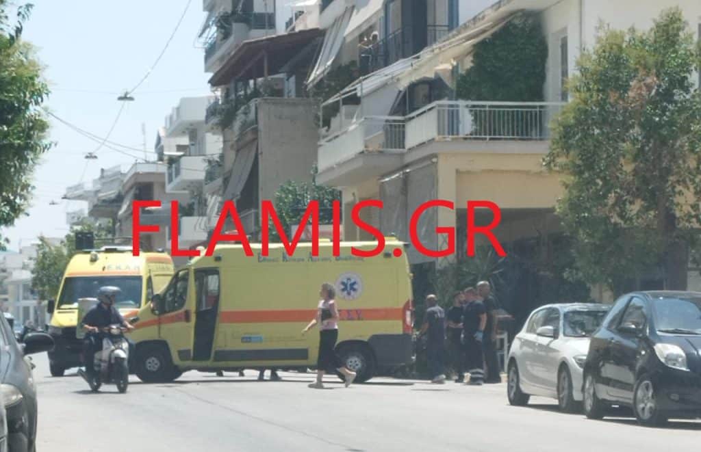 ΠΑΤΡΑ: Σοβαρό τροχαίο στην οδό Κορίνθου! Χτύπησε στο κεφάλι δικυκλιστής - ΦΩΤΟ