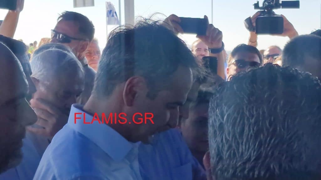 ΔΕΙΤΕ ΦΩΤΟ ΚΑΙ ΒΙΝΤΕΟ: Ο Κυριάκος Μητσοτάκης στην νέα Πατρών Πύργου