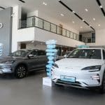 Έκθεση-σοκ για την κινεζική αγορά EV: μόνο 15 μάρκες θα επιβιώσουν ως το 2030