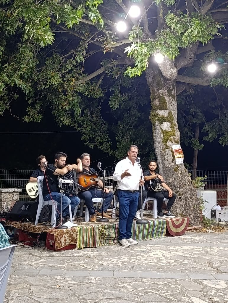 Εκδήλωση από την Στέγη Καλαβρυτινών με τους Μινόρε Παράπονο - ΦΩΤΟ