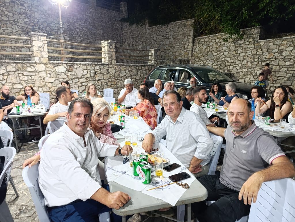 Εκδήλωση από την Στέγη Καλαβρυτινών με τους Μινόρε Παράπονο - ΦΩΤΟ