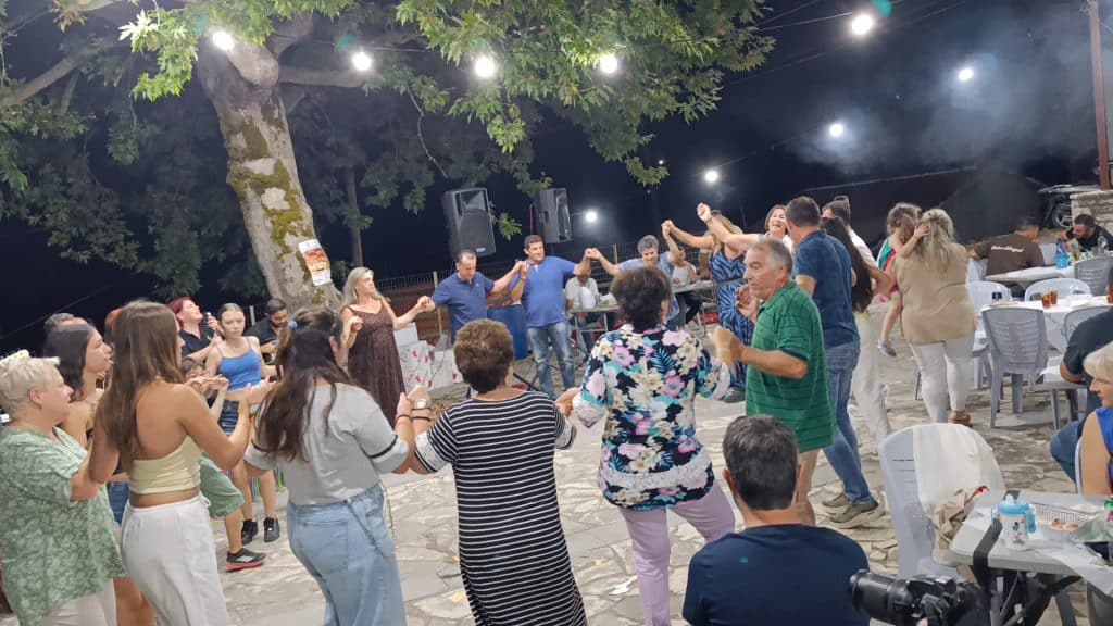 Εκδήλωση από την Στέγη Καλαβρυτινών με τους Μινόρε Παράπονο - ΦΩΤΟ