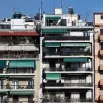 Μπελάδες για τους ιδιοκτήτες αν ο ενοικιαστής δεν πάει… τράπεζα - Χάνουν την έκπτωση 5% στα ενοίκια για το 2026