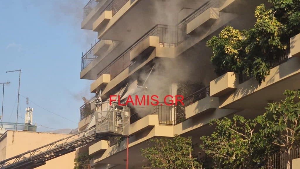 ΤΡΑΓΩΔΙΑ στην Πάτρα - Νεκρή γυναίκα σε διαμέρισμα που έπιασε φωτιά - ΦΩΤΟ και ΒΙΝΤΕΟ