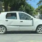 ΦΩΤΟ: Φορτηγάκι έπεσε πάνω σε αμάξι Ιερέα